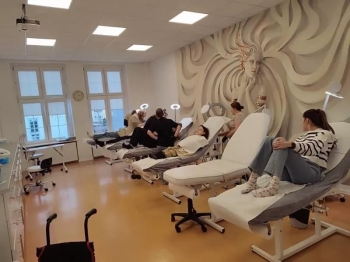 9a2dad5f-d07a-481a-b593-563f65bab6a4