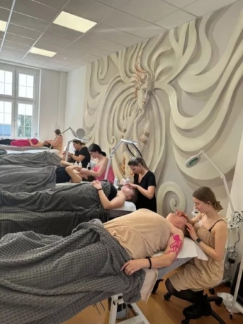 30a89daf-2a1f-4724-9617-62555ed0546d-1